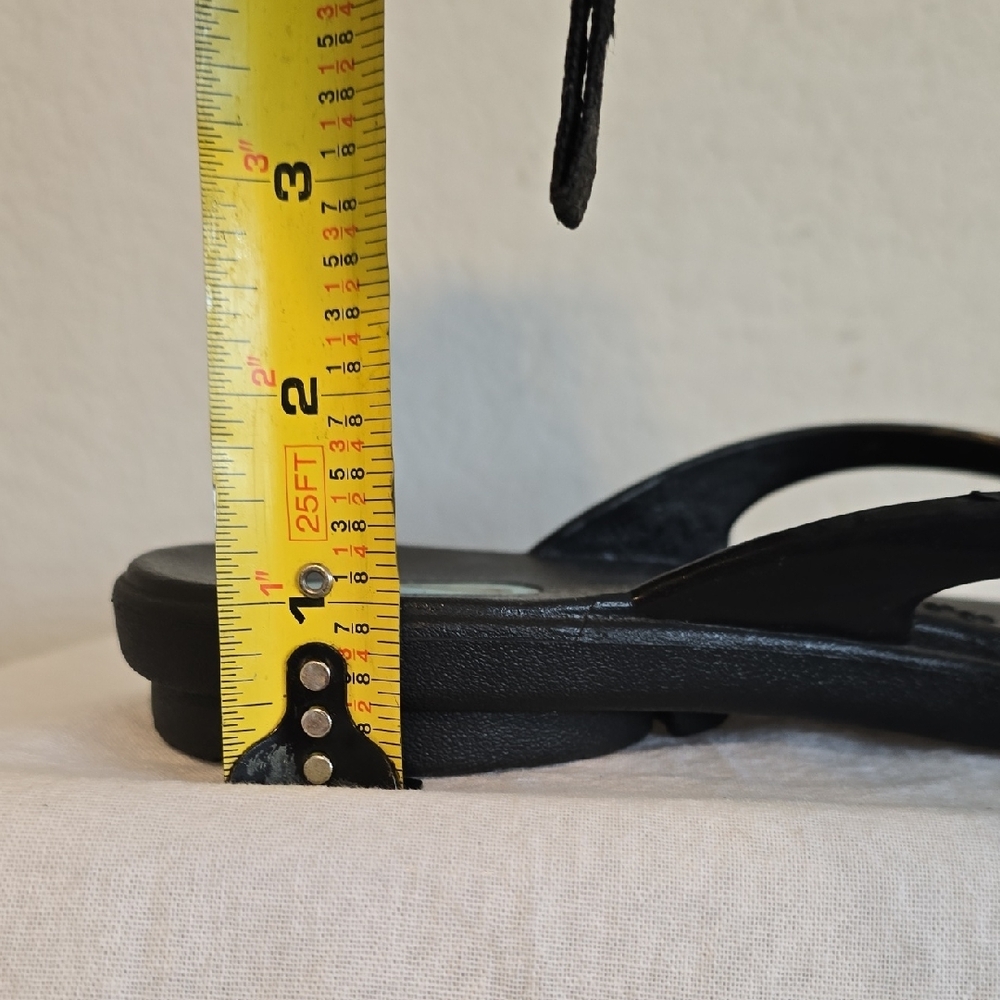 OKA b. Black Women's Sandals with Floral Accent. Size ML - Picture 15 of 16